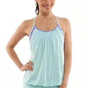 LULULEMON AQUAMARINE TWIGGY NO LIMITS  TANK US 4- NWOT